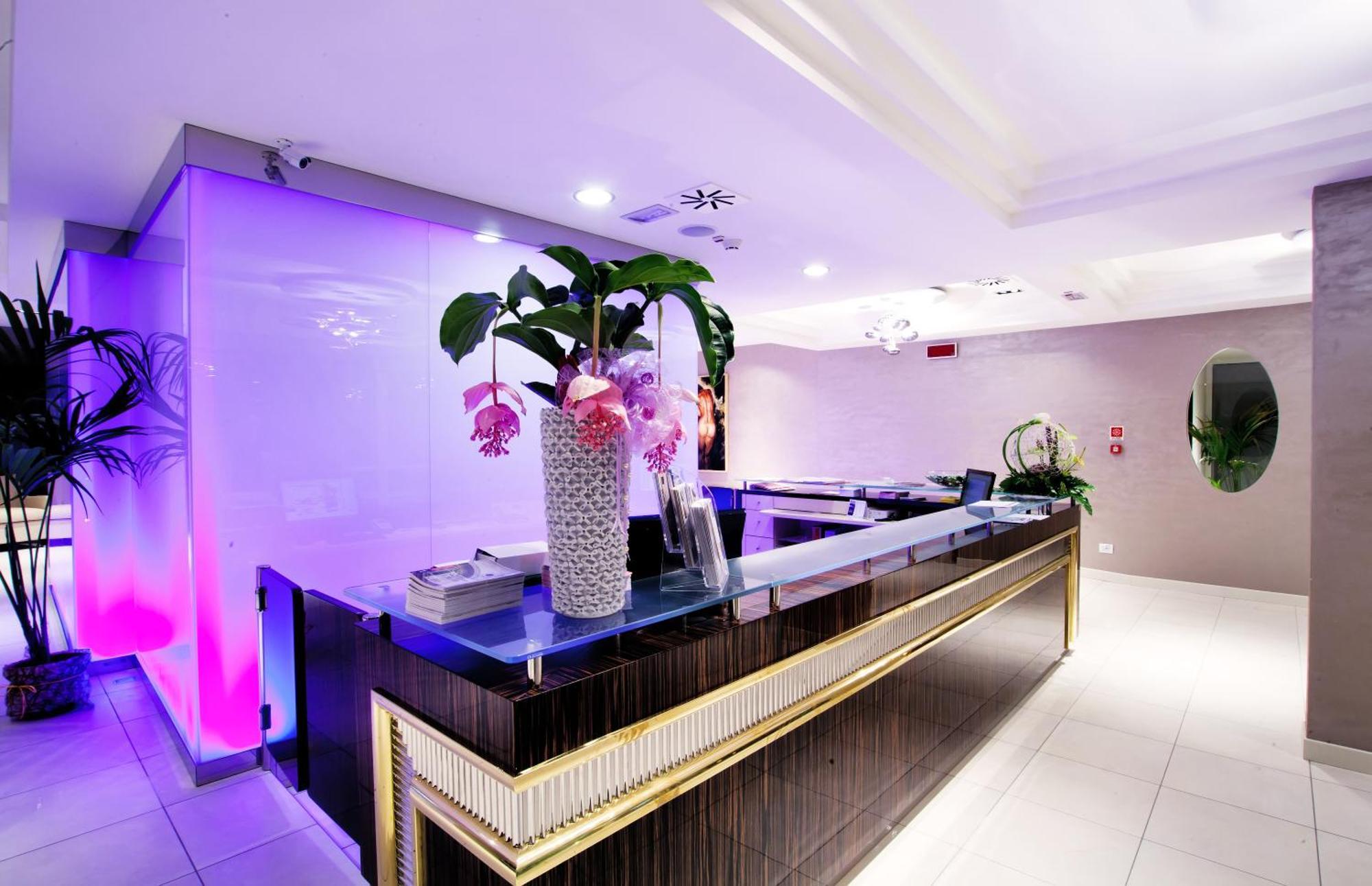 Terminal Palace & Spa Римини Экстерьер фото